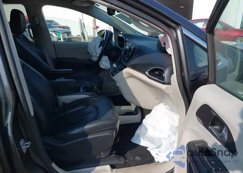 2020 Chrysler Pacifica Touring L из США, поврежденный, VIN 2C4RC1BGXLR137665